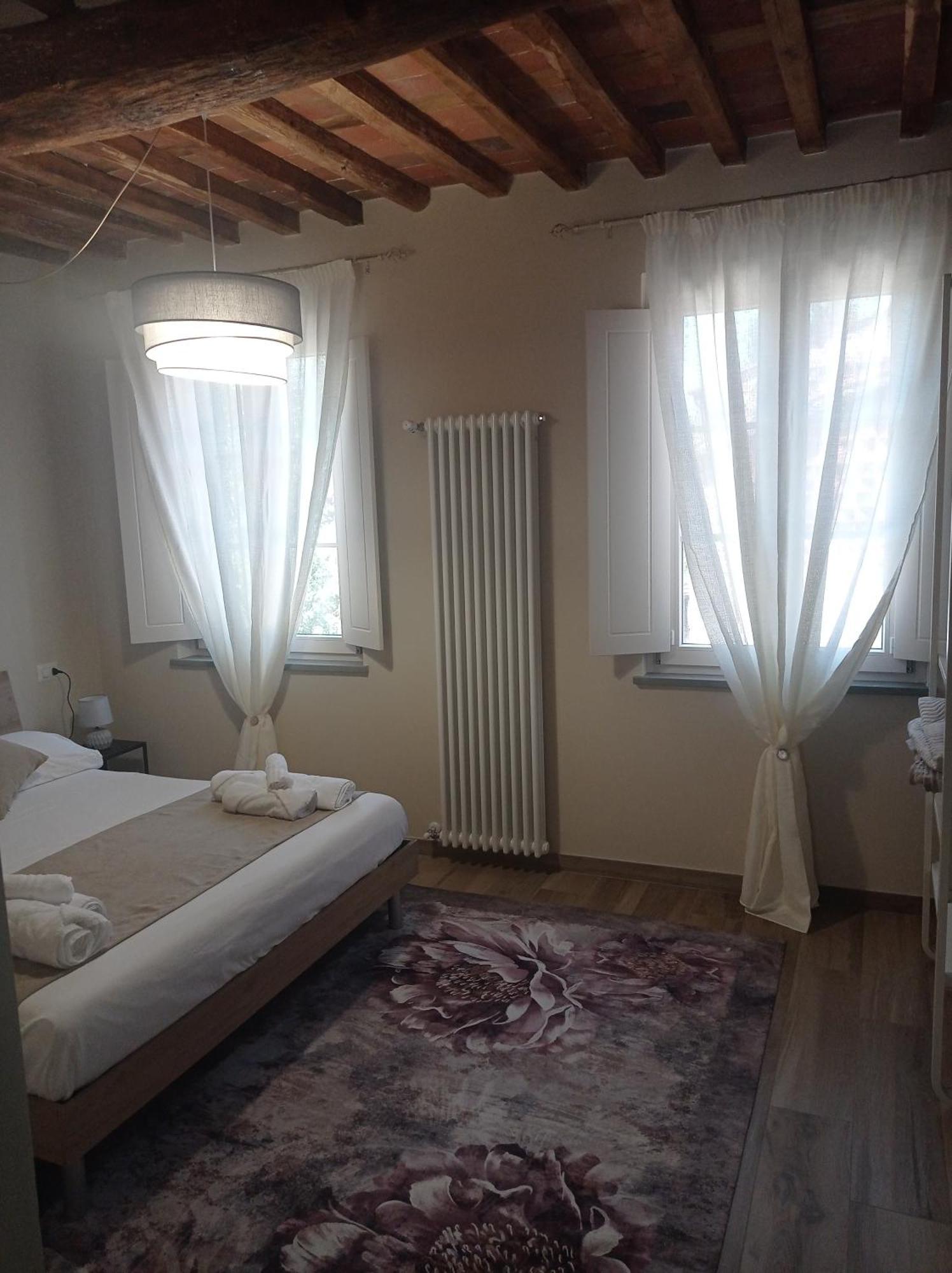 Monolocale Lucca Pellegrinilittlehouse Villa Luaran gambar
